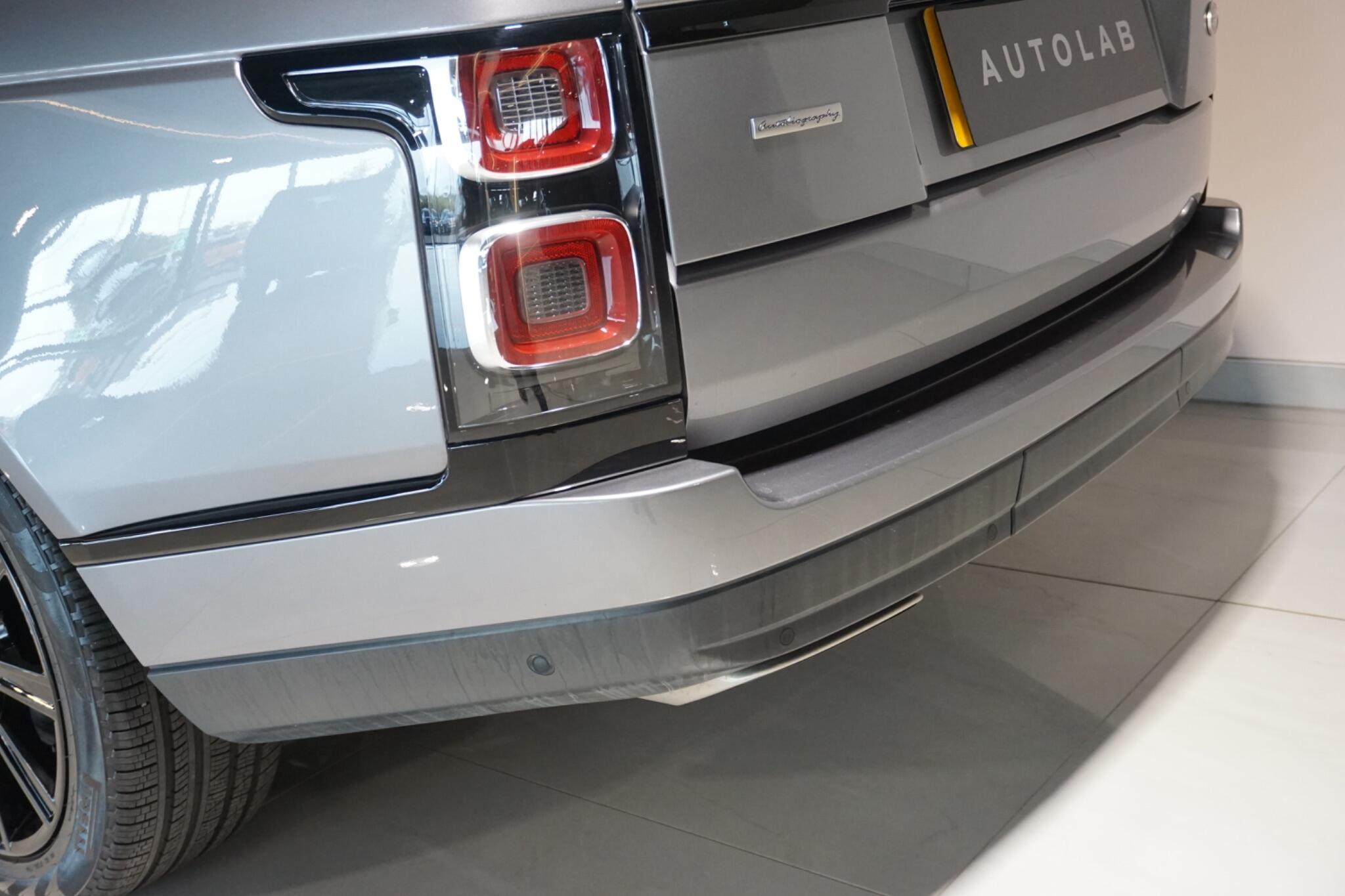 Land Rover Range Rover 2.0 P400e 13.1kWh Autobiography SUV 5dr Petrol Plug-in Hybrid Auto 4WD Euro 6 (s/s) (404 ps)